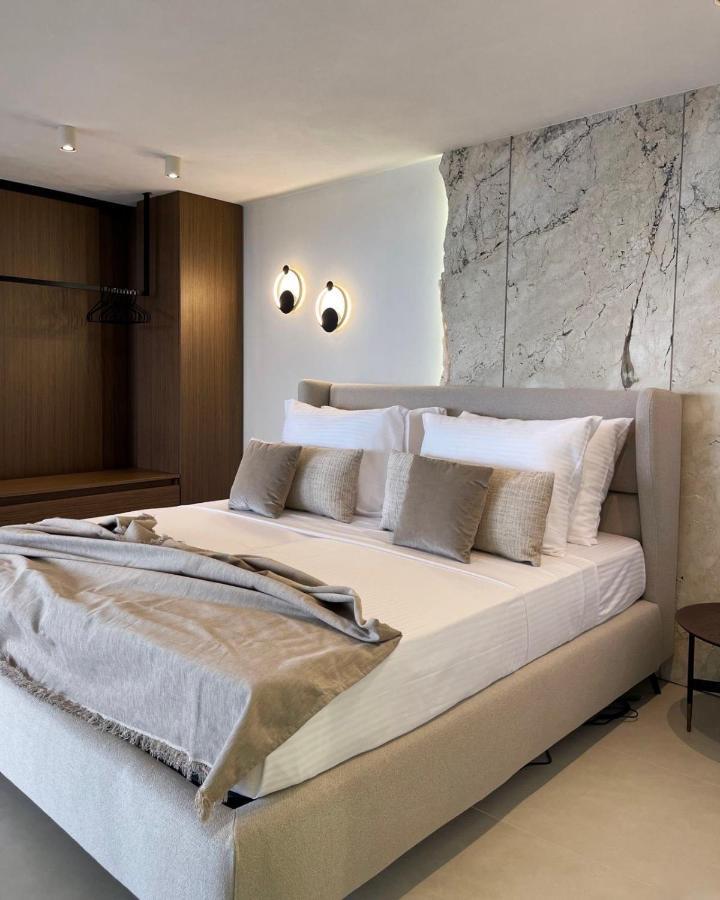Mystique Luxury Suite Achlia Exterior foto